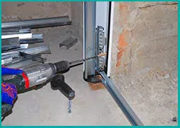 ;Garage Door Mobile Service Repair Milwaukee, WI 262-299-9323